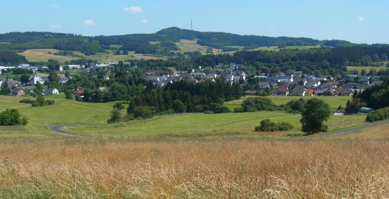 Gaestehaus Villaverde Kelberg Bagian luar foto
